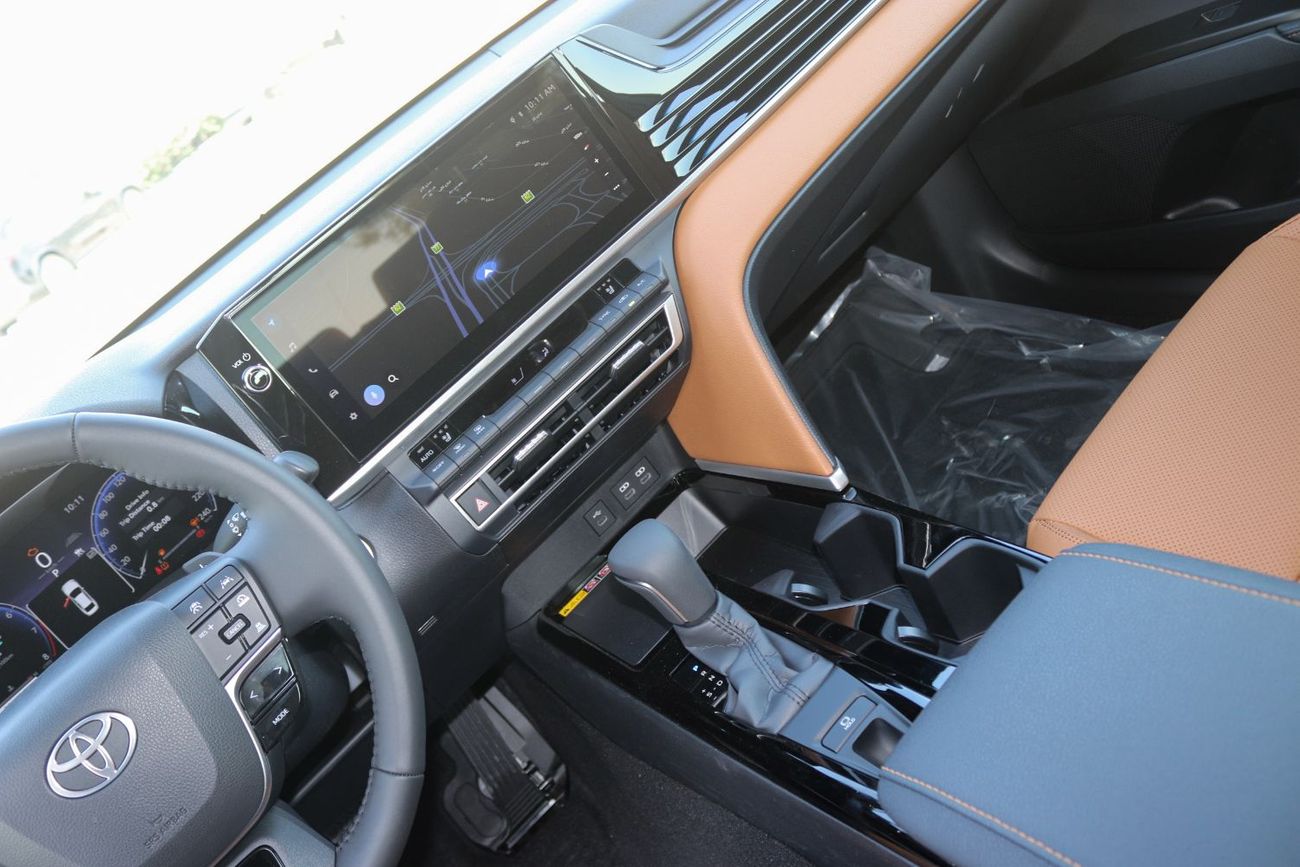 تويوتا كامري 2026 Model Toyota Camry GLE, 2.5L Petrol 2WD A/T