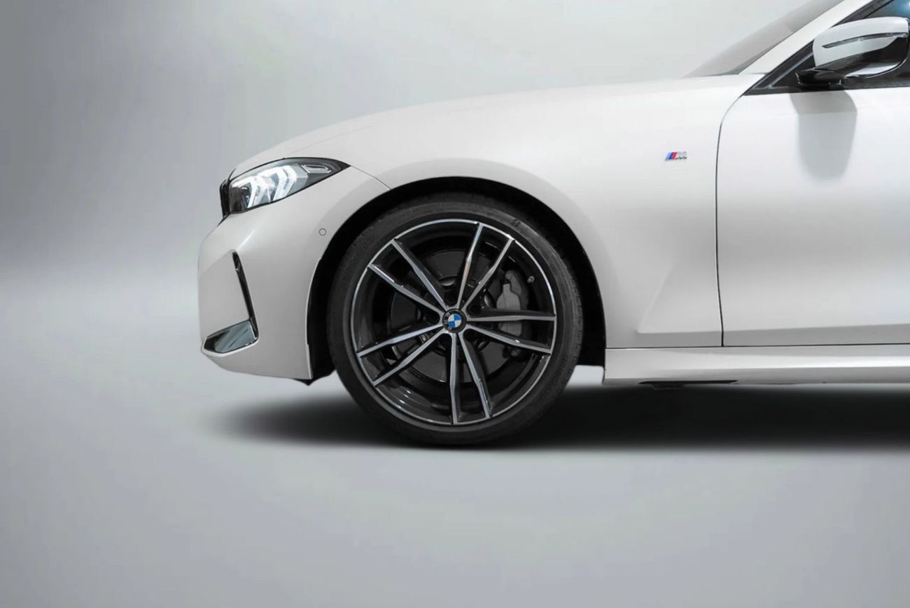 بي أم دبليو 330i 330i M Sport / BMW Warranty & Service Contract