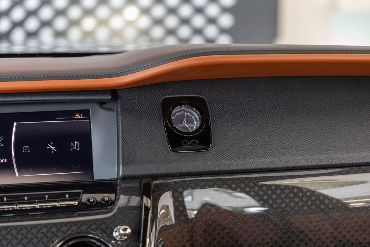 رولز رويس كولينان Rolls-Royce Cullinan | Black Badge | GCC Specs | Dealer Warranty & Service Contract (AGMC) | 2022