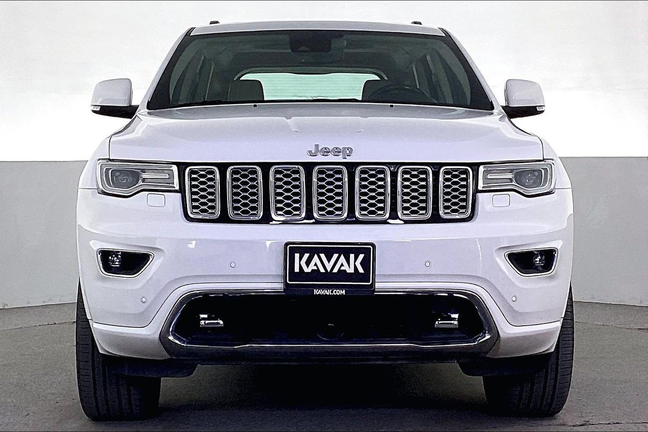 جيب جراند شيروكي Overland | National Day Celebration | شامل الضمان | 0 ﺪﻔﻋﺓ ﺃﻮﻟﻯ