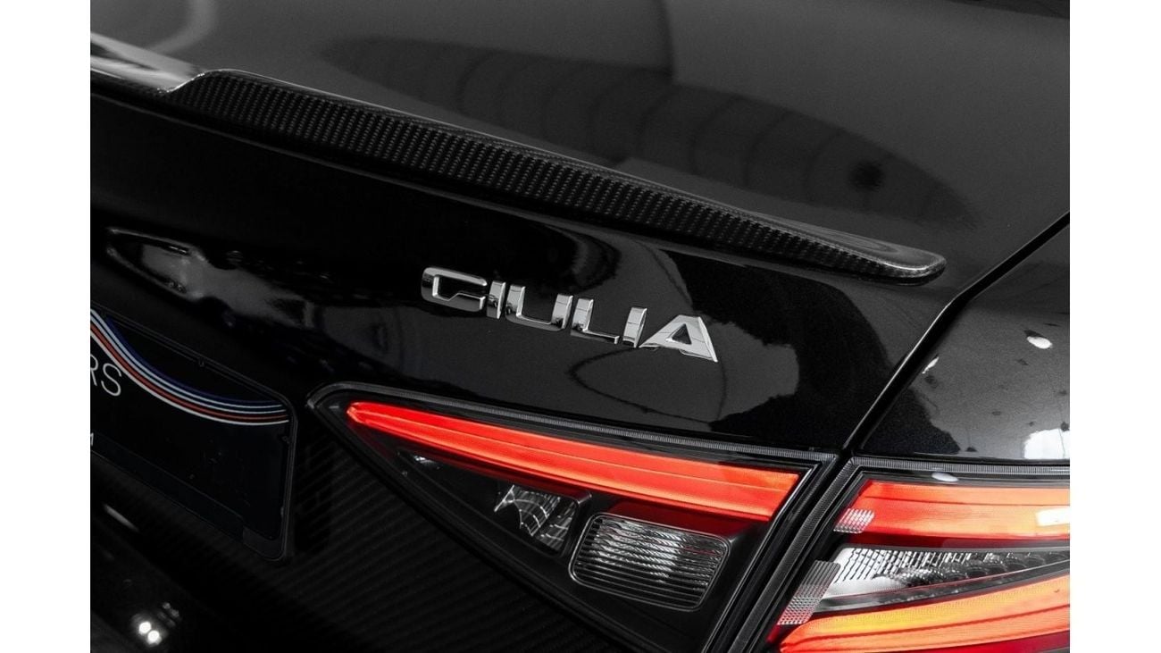 ألفا روميو جوليا 2023 Alfa Romeo Giulia Quadrifoglio / Highest option available / 5 Year Alfa Romeo Warranty & Servic