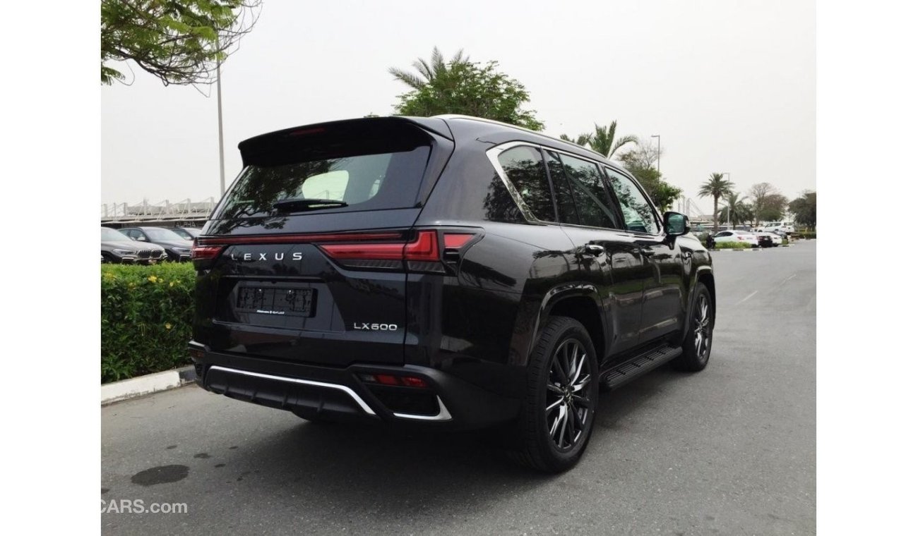 لكزس LX 600 Lexus LX600 2023 New F Sport GCC Spec with Warranty Services