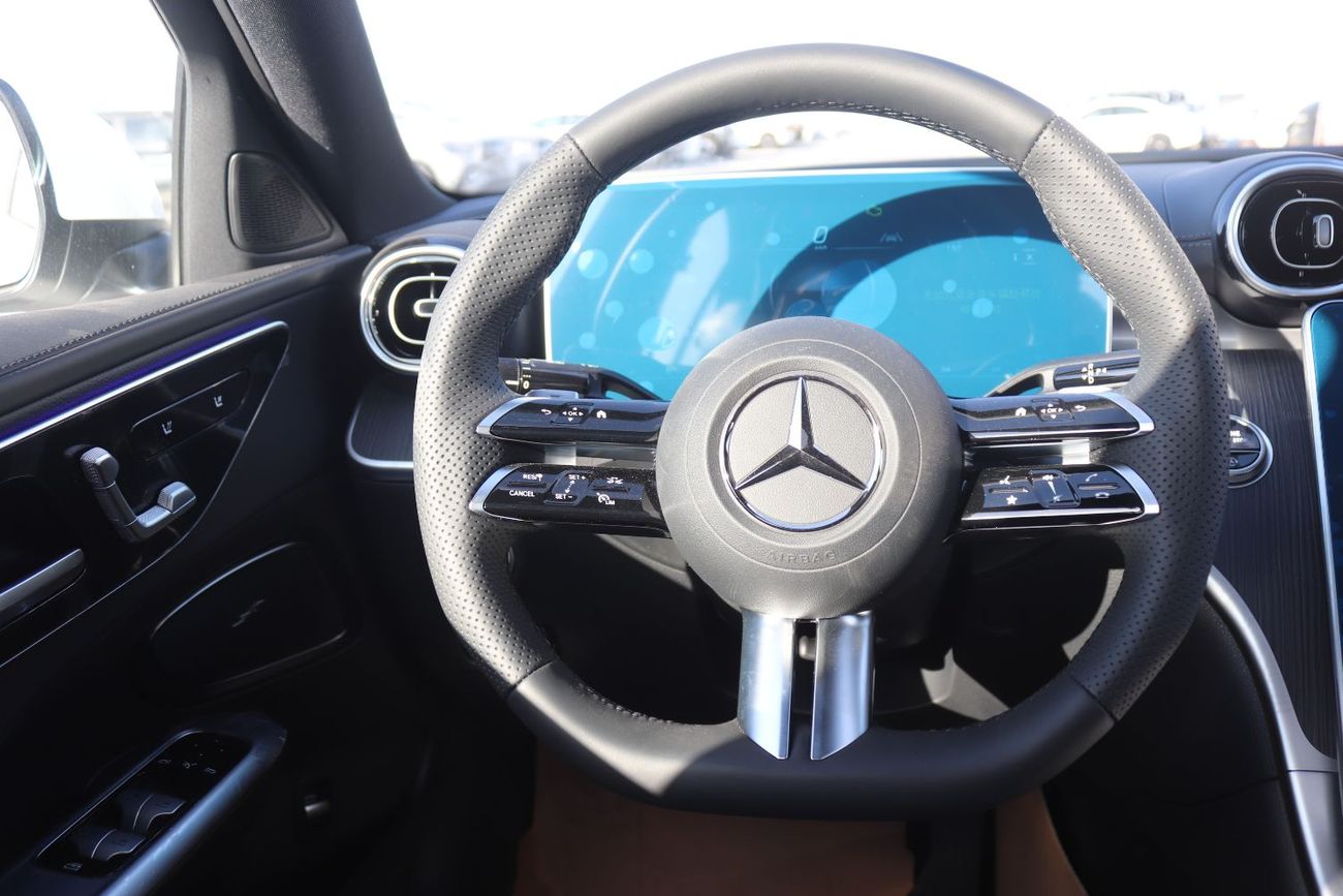 مرسيدس بنز C 200 1.5, Leather Seat, Sunroof, Alloy Wheels, Model 2025