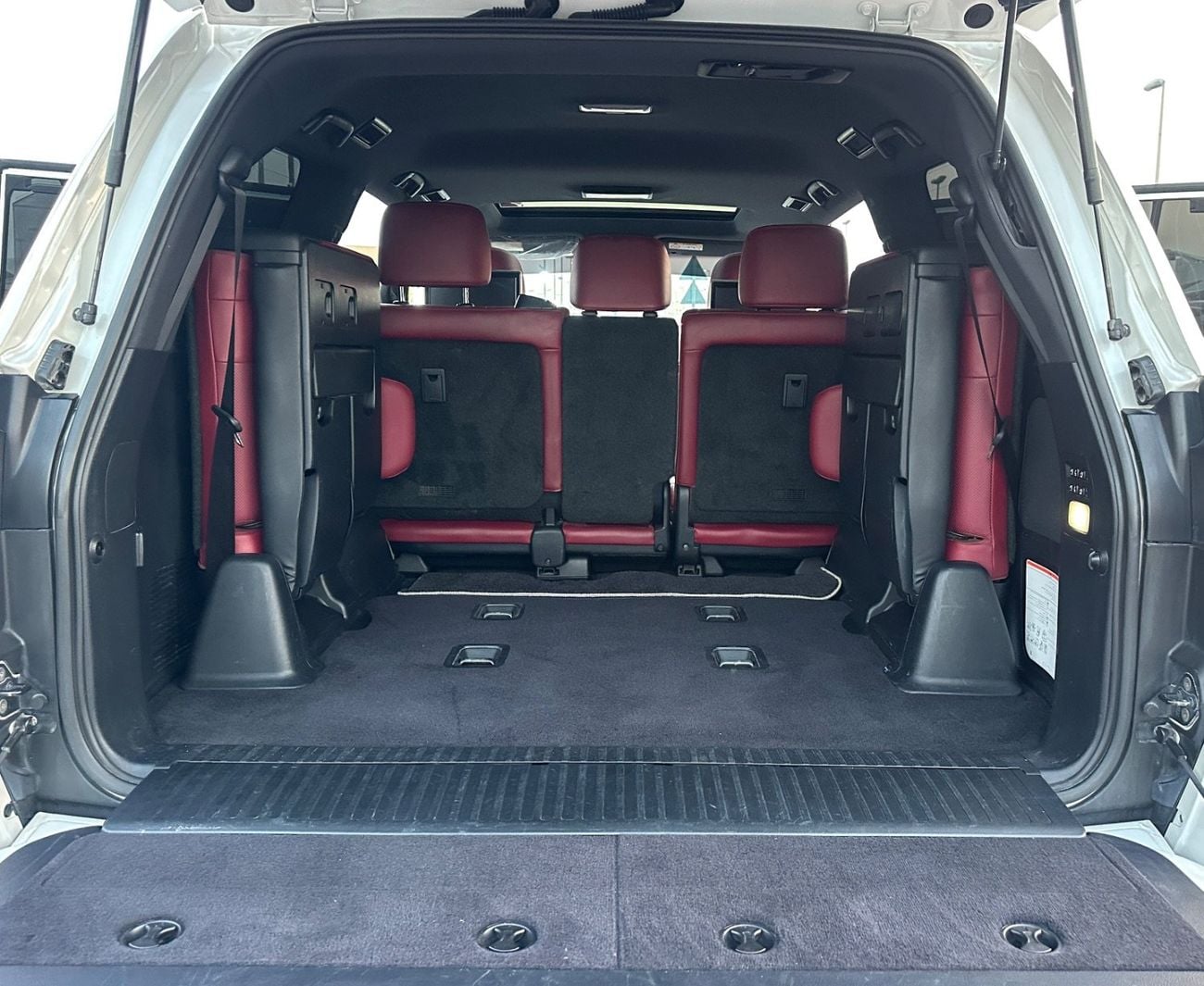 Lexus LX 570 