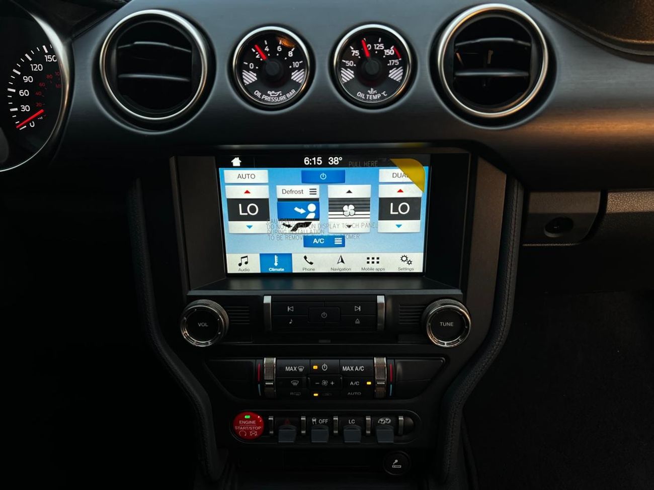 Ford Mustang Shelby GT350 Mustang chelby V8 GT350 Model 2018 GCC SPECS ORIGINAL paint no accident, full check age