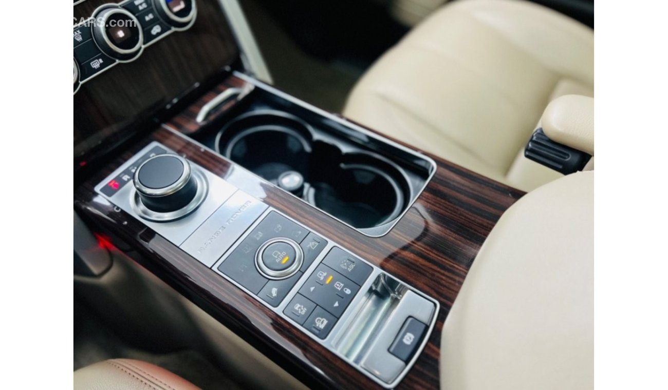 Land Rover Range Rover GCC .. FSH .. Warranty .. Perfect. Condition .. Top