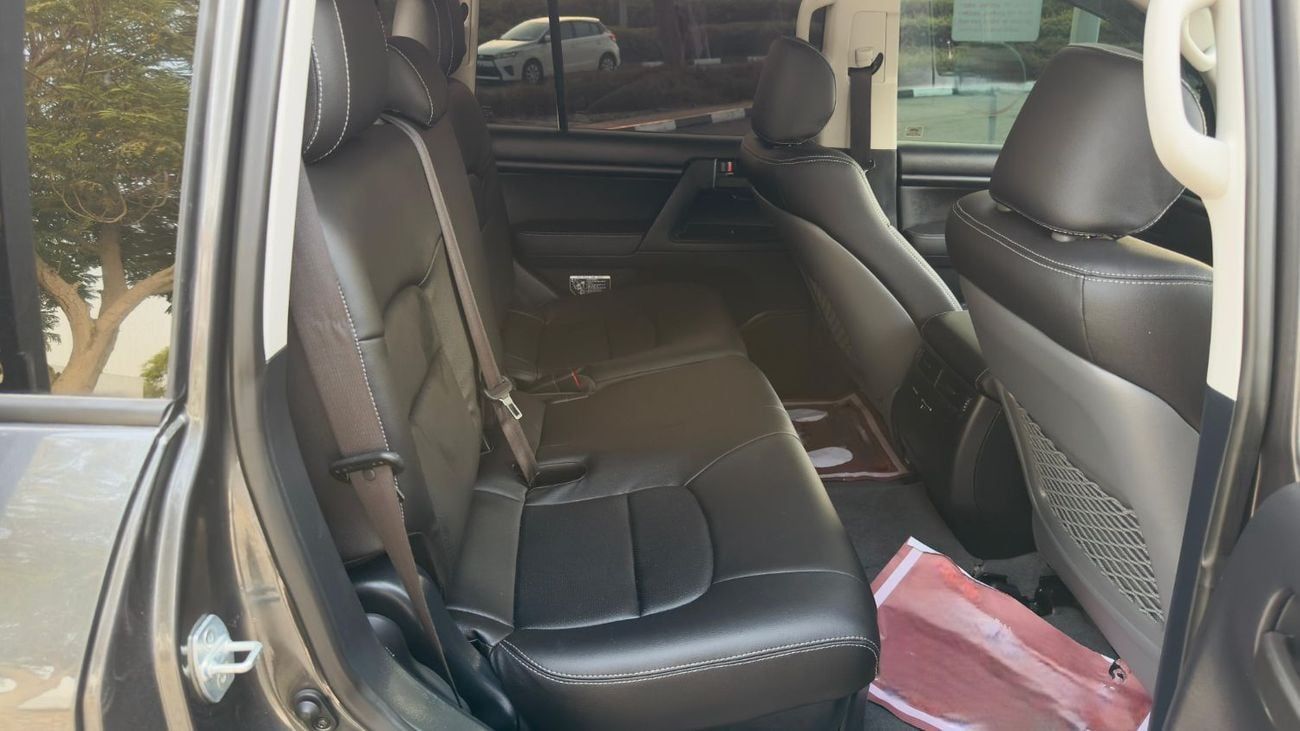 تويوتا لاند كروزر HEAVY OFF-ROAD MODIFIED | AUTOMATIC TRANSMISSION | 4.5L DIESEL ENGINE | 4WD | ROOF TENT & AWNING