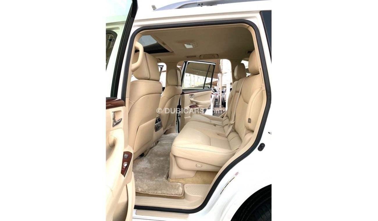 Lexus LX 570