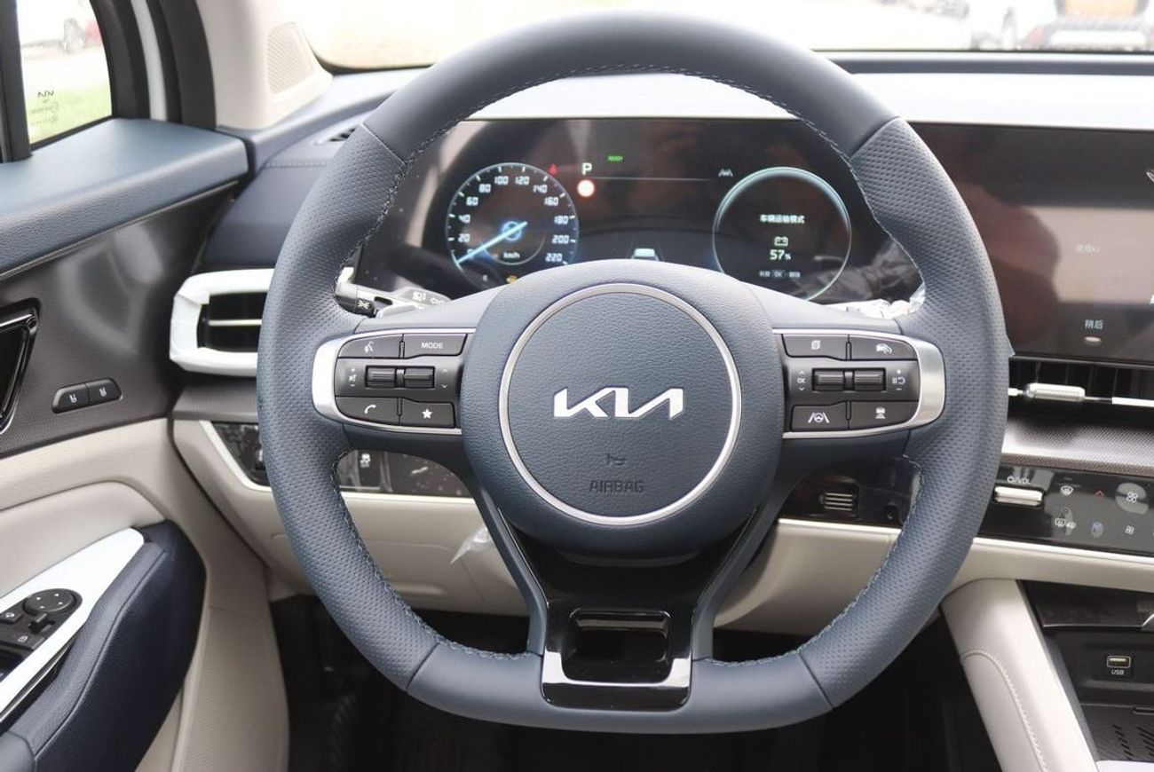 كيا سبورتيج 2.0L HYBRID, KEYLESS ENTRY, PUSH START,LEATHER SEAT, PANORAMIC ROOF, MODEL 2025 CHINA SPECS