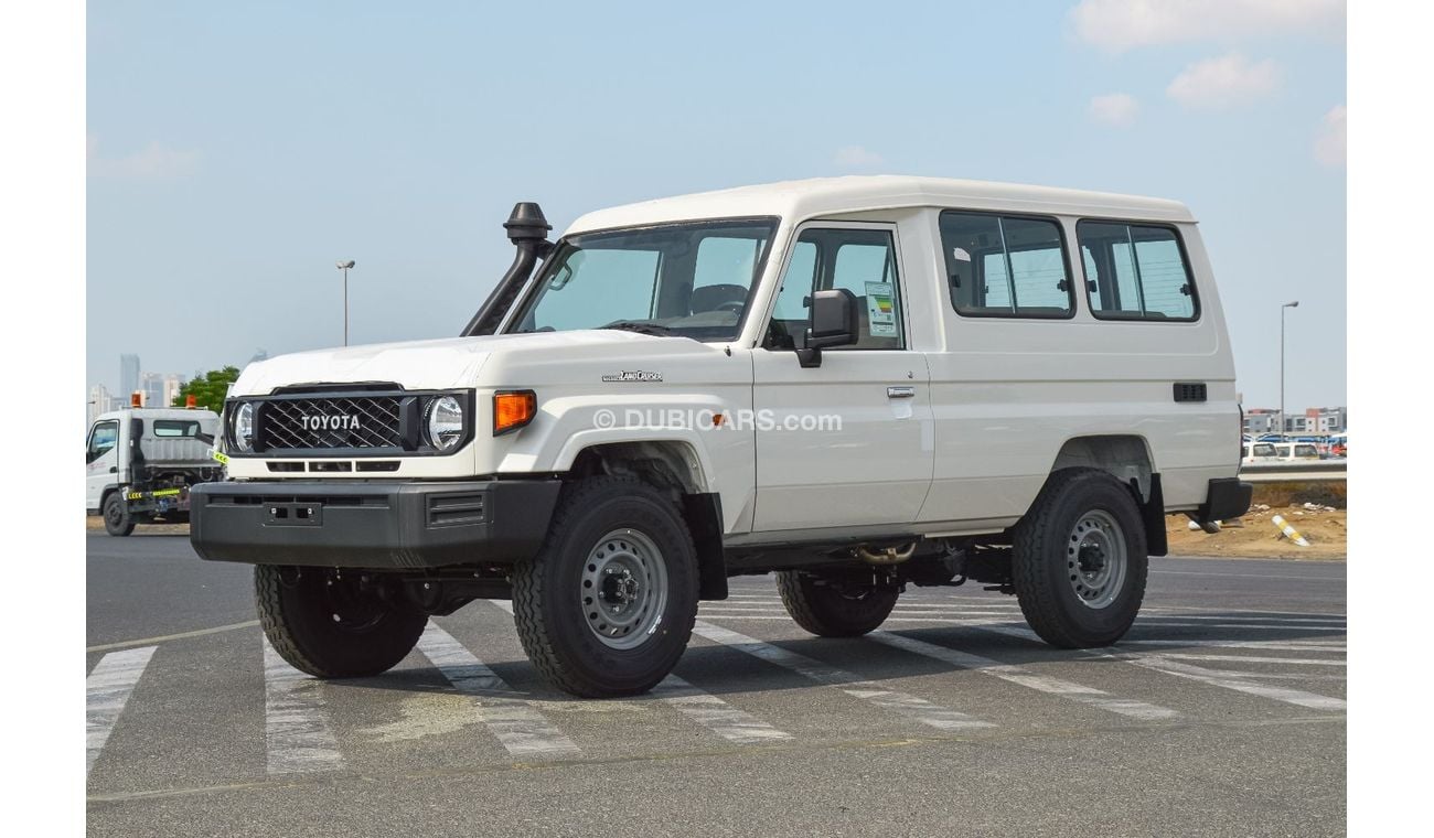 Toyota Land Cruiser 70 TOYOTA LAND CRUISER 78 SERIES 4.5L V8 DIESEL SUV 2024 | MANUAL TRANSMISSION | FABRIC SEATS | POWERED