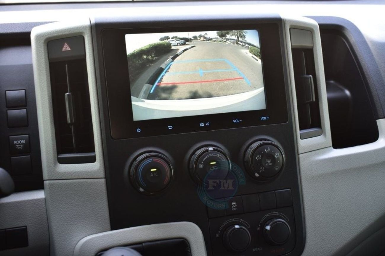 Toyota Hiace High Roof