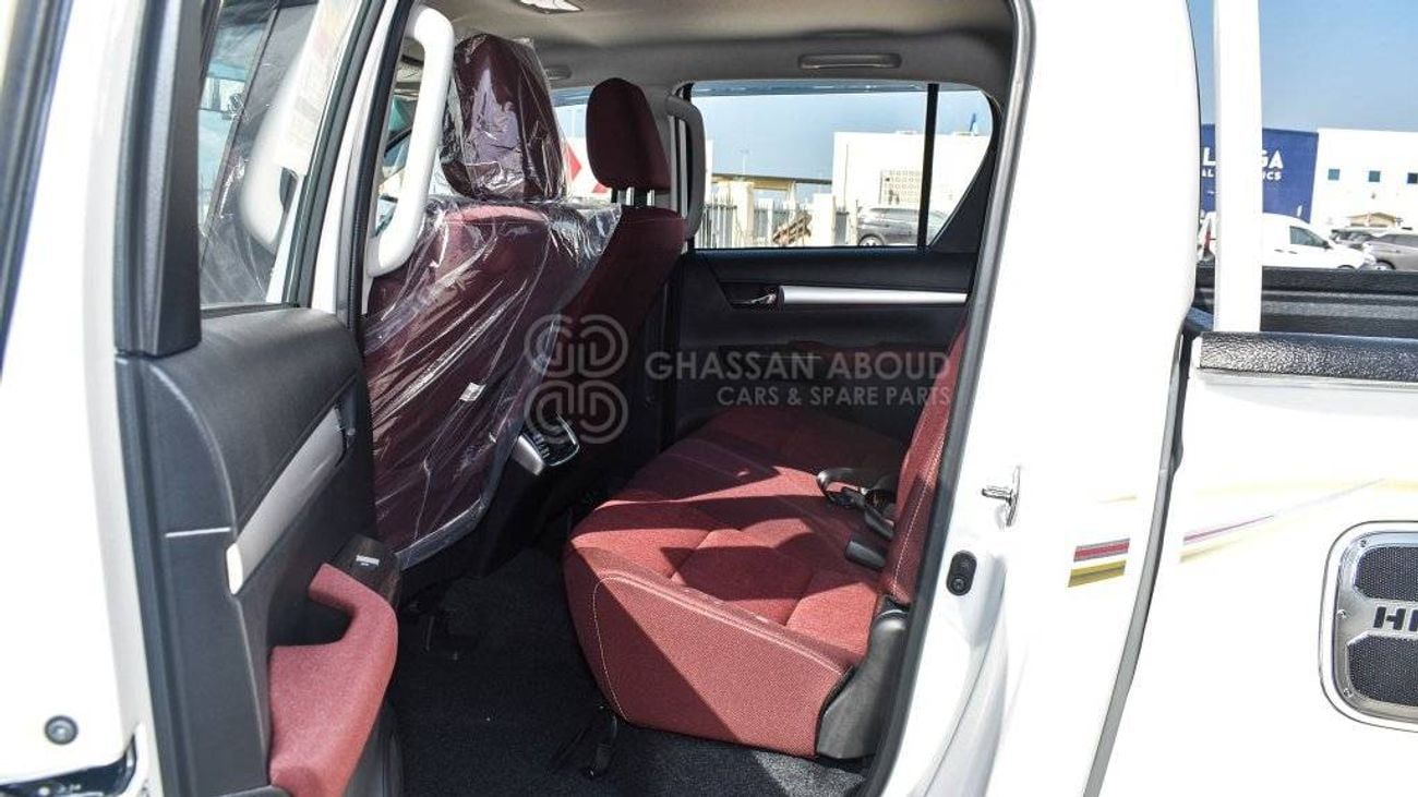 Toyota Hilux Double Cabin, 2.7L, 4x4