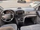 Hyundai H-1 T Q MT 6P  2.4L VAN RWD