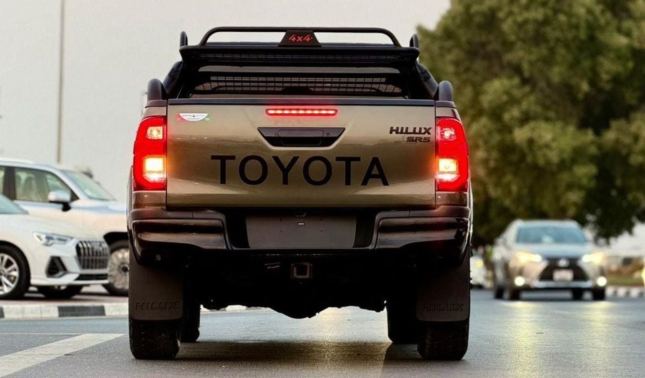 تويوتا هيلوكس -