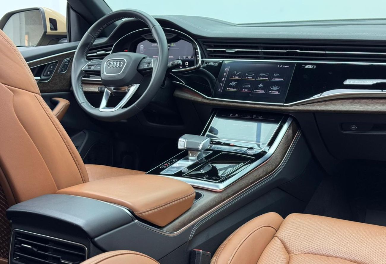 أودي Q8 55 TFSI quattro (340 HP) 2024 Audi Q8 55 TFSI Quattro S-line, 2027 Audi Warranty and Service Pack, G