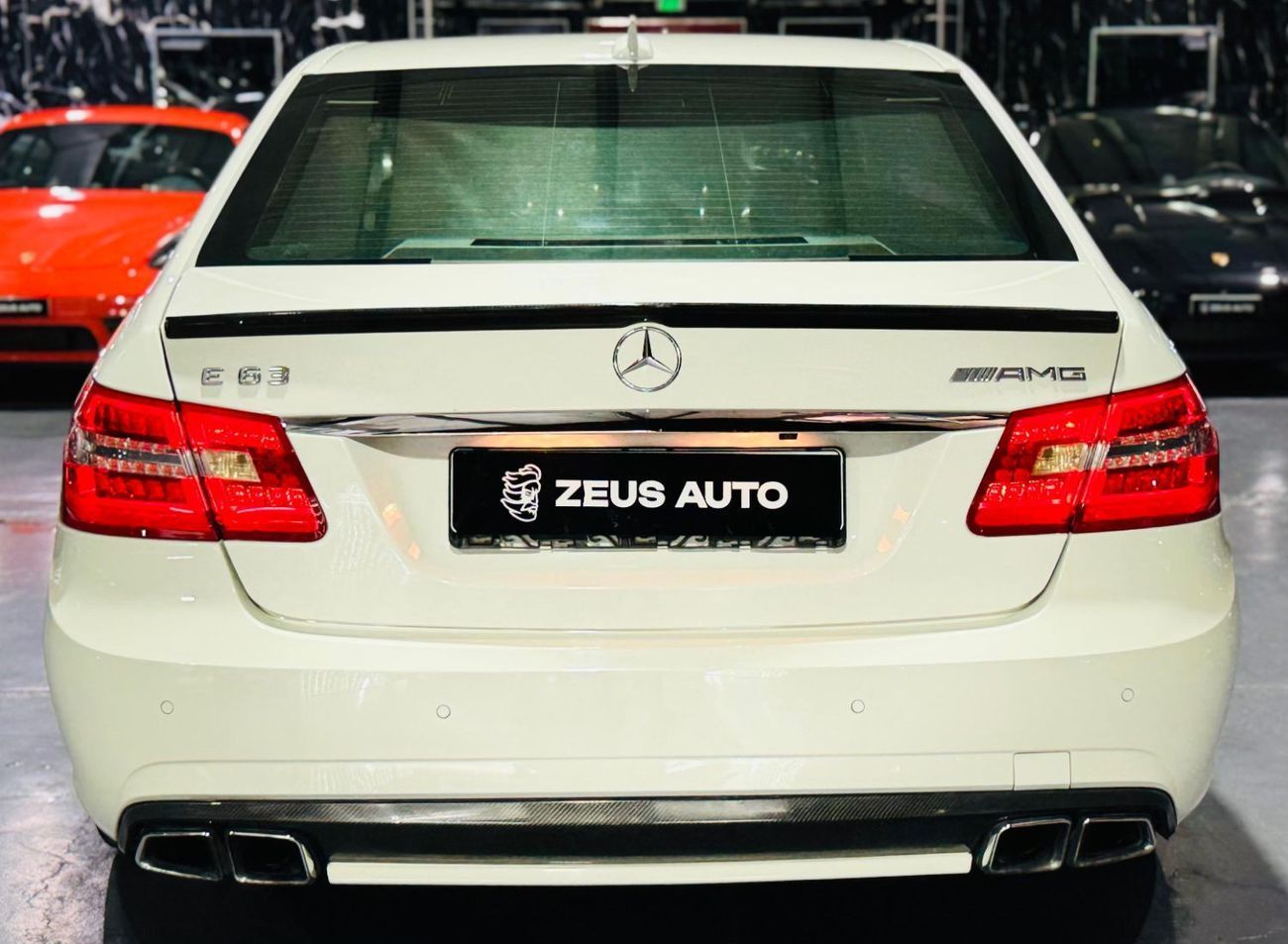 مرسيدس بنز E 63 AMG AMG 6.2L (518 HP) 2011 Mercedes Benz E63, 3 Years Mercedes Service Contract, Carbon Fiber Package, G