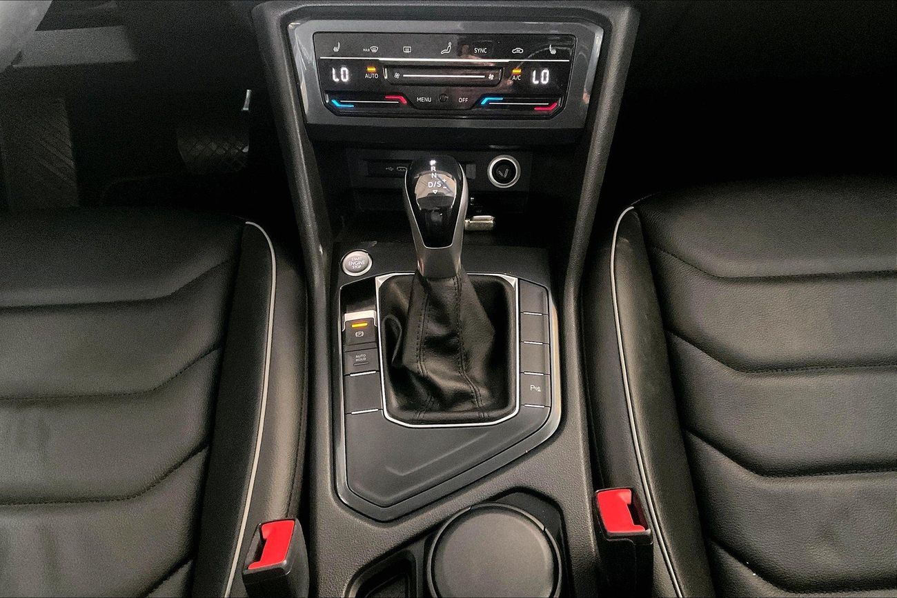 Volkswagen Tiguan Life | Guaranteed Warranty | 0 Down Payment