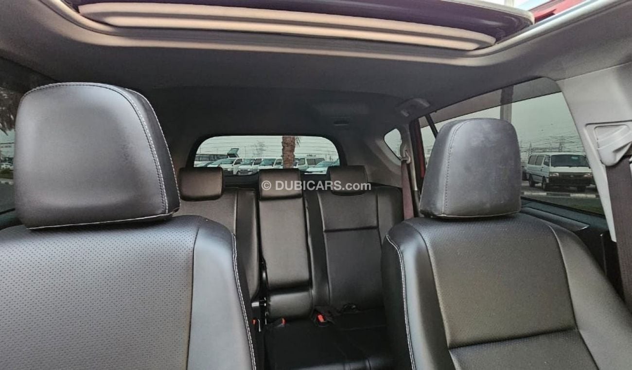 Toyota RAV4 2000CC PETROL | BLACK LEATHER SEATS | RIGHT-HAND-DRIVE | DARK TINTED