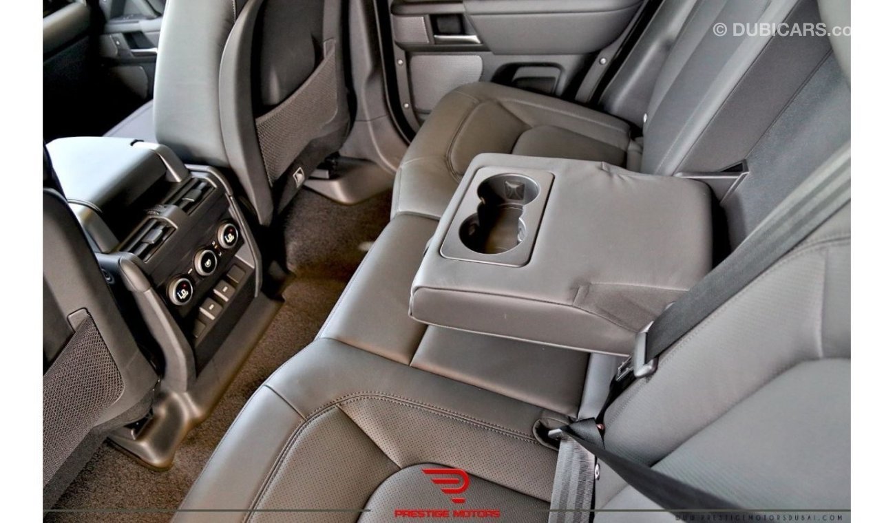 لاند روفر ديفندر 2023