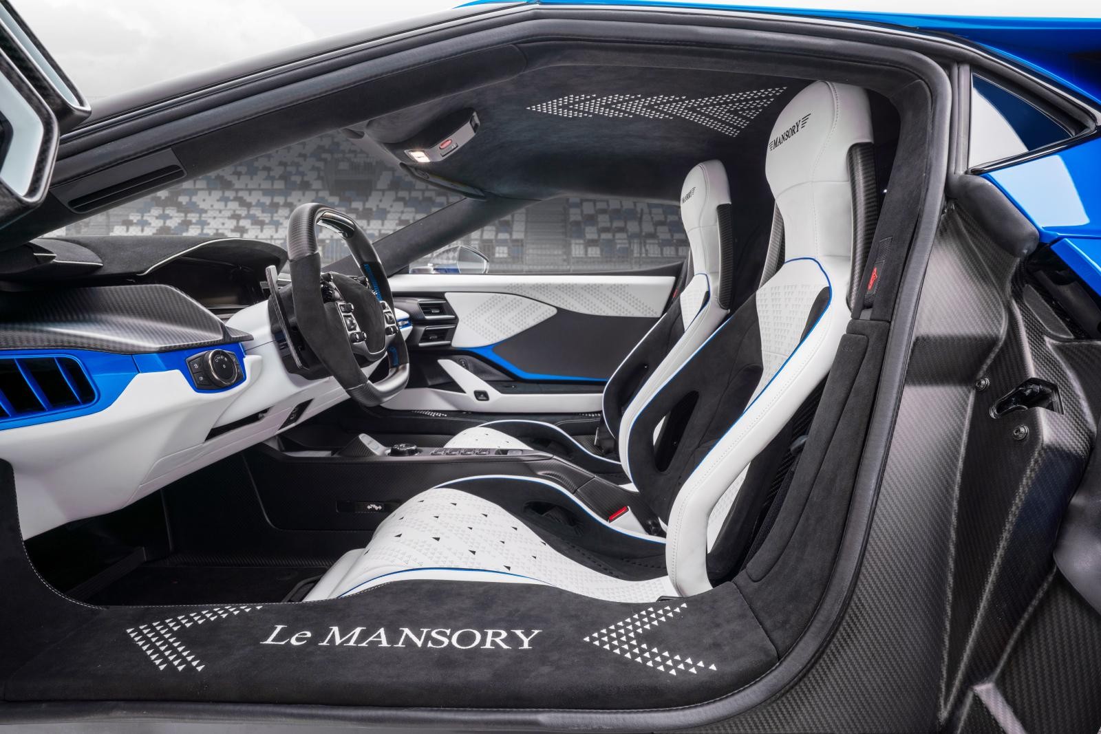 Ford GT interior - Seats