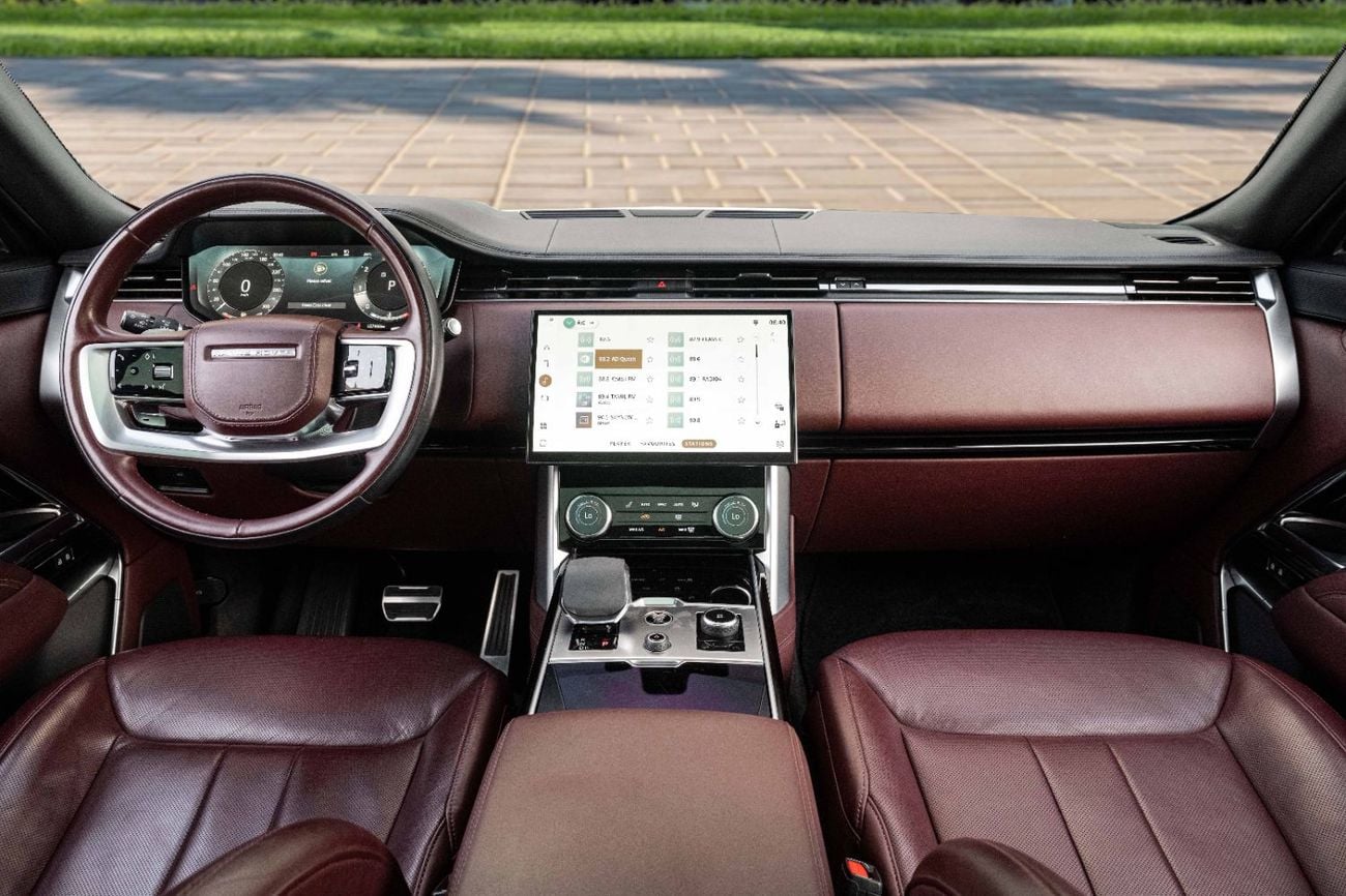 لاند روفر رينج روفر Autobiography Range Rover Autobiography | 9,303 P.M | 0% Downpayment | P530 | V8 | Autobiography | LR Warranty + S