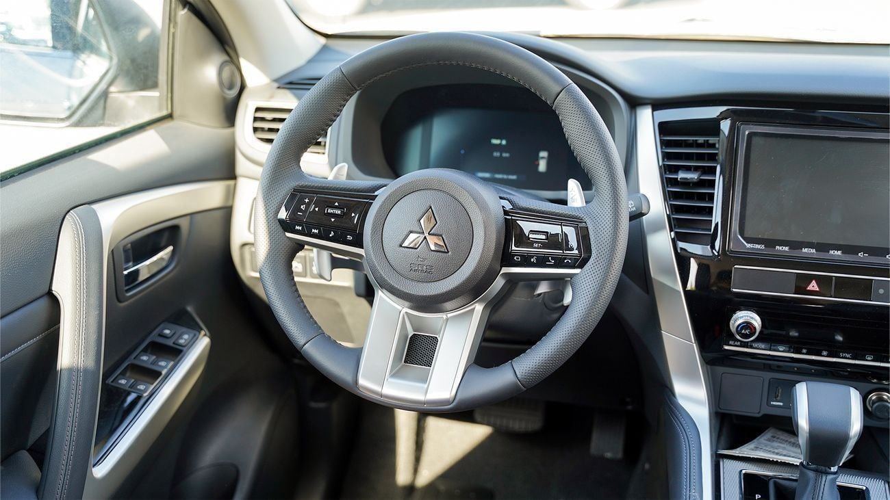 ميتسوبيشي مونتيرو سبورت جديد كلياً 2026 ميتسوبيشي مونتيرو سبورت GLS (H59) 3.0 لتر 6 سلندر – SUV – مواصفات خليجية | جاهز للتص
