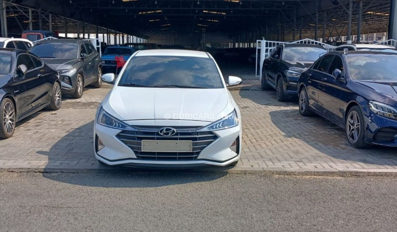 Hyundai Avante Hyundai Avante 2020 Gasoline