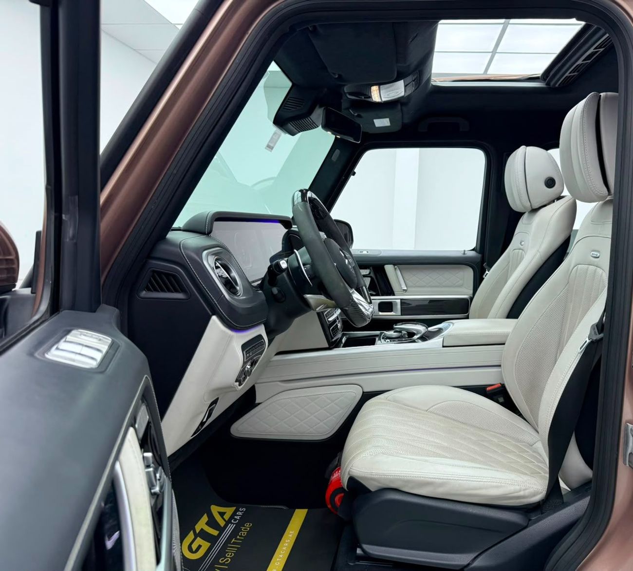 Mercedes Benz G63 AMG STANDARD 2023 Mercedes Benz G63 AMG G Manufaktur, Mercedes Warranty + Service Pack, Fully Loaded, GCC