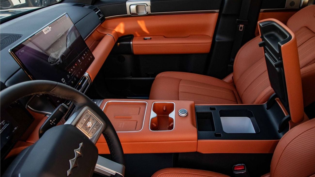 بي واي دي ليوبارد تيتانيوم 7 DM-i 190KM 4WD ULTRA EDITION | 2025 | Ready Stock Limited QTY | For Local Registration +10%