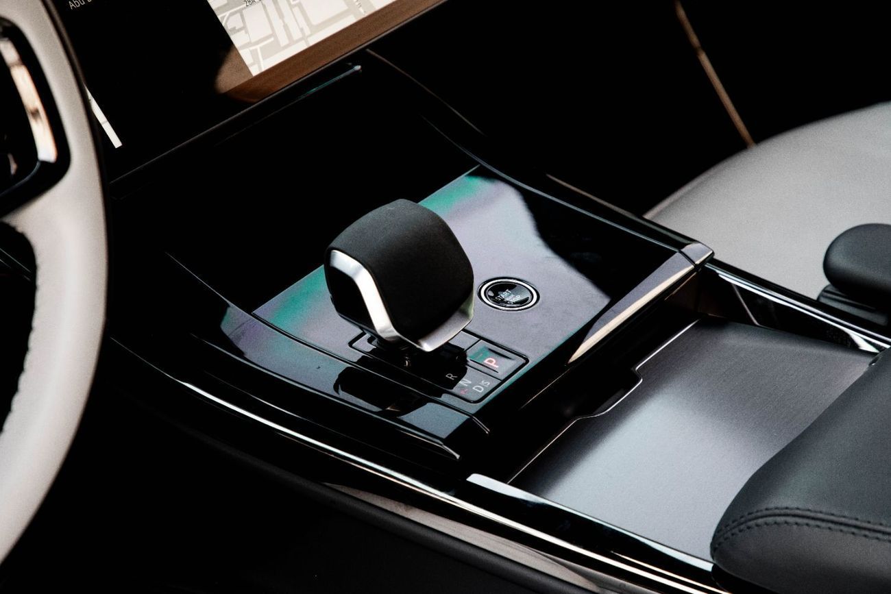 Land Rover Range Rover Sport SE Dynamic | 9,303 P.M | 0% Downpayment | Immaculate Condition!