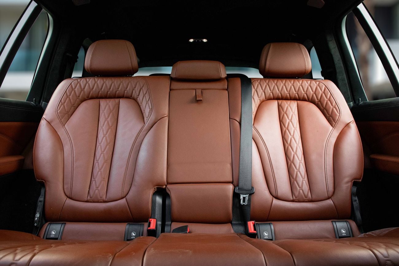 بي أم دبليو X7 X7 M50i | 5,680 P.M | 0% Downpayment | X7 M50i | UNDER WARRANTY | IMMACULATE! | Ramadan Offer!