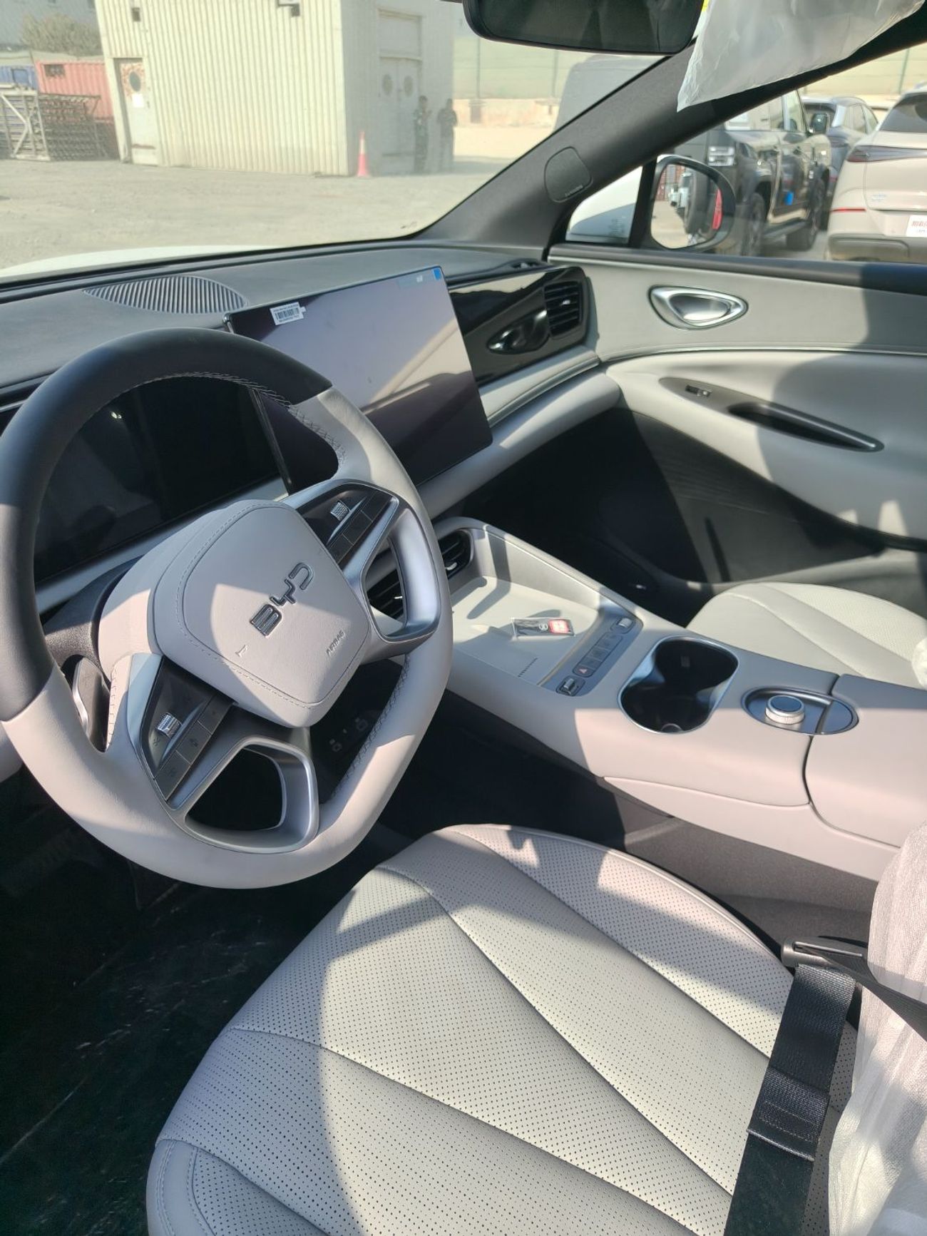 بي واي دي سيليون 06 BYD Sealion 06 DM-i