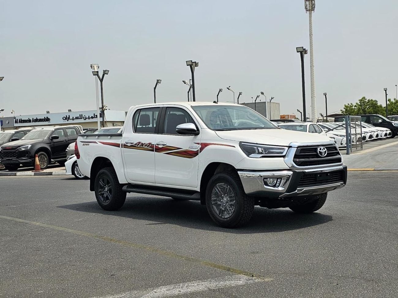 تويوتا هيلوكس SGLX S GLX 2.7L AWD A/T