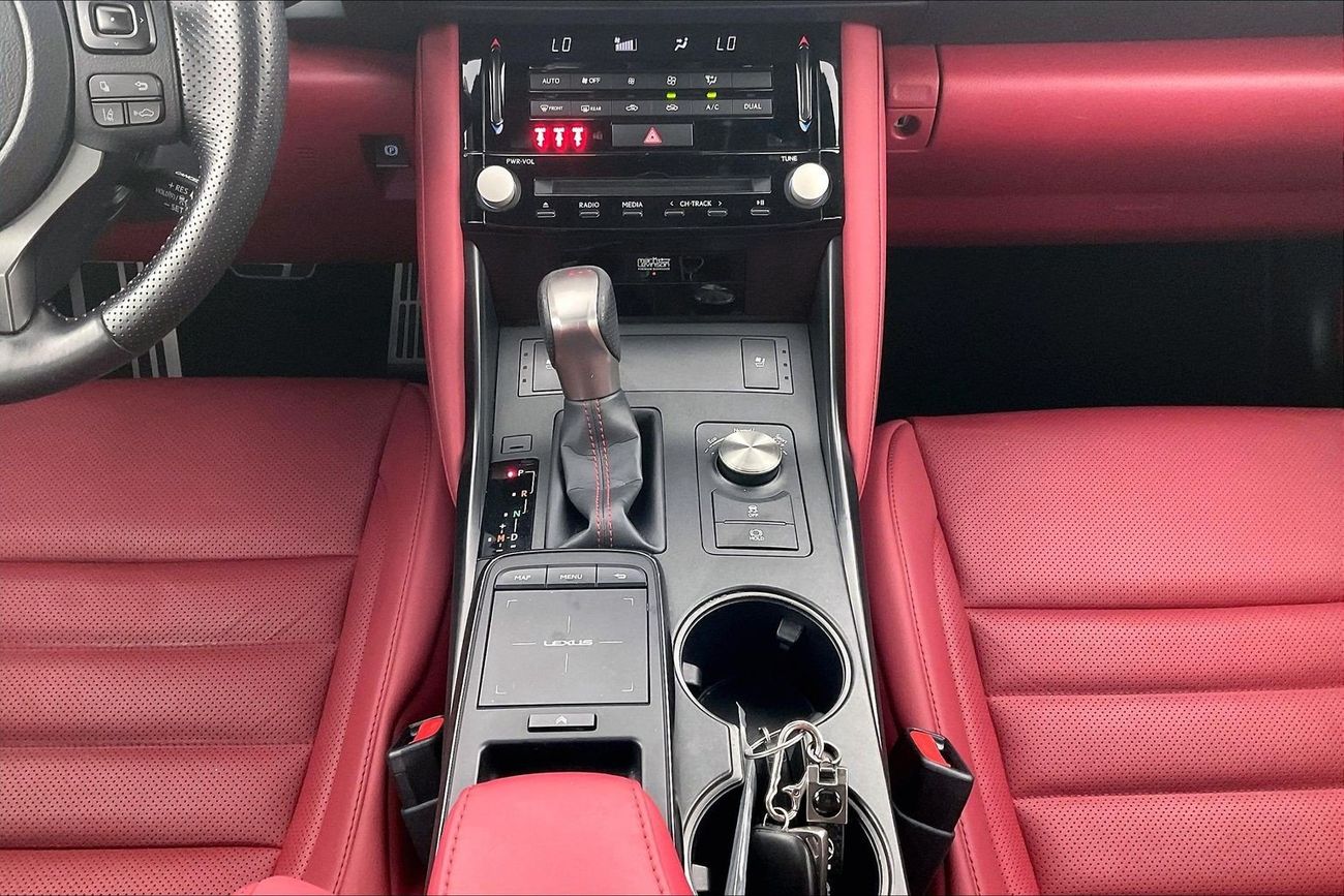 لكزس IS 350 F Sport Platinum | Carnival Sale • UP TO AED 20,000 OFF | شامل الضمان | 0 ﺪﻔﻋﺓ ﺃﻮﻟﻯ