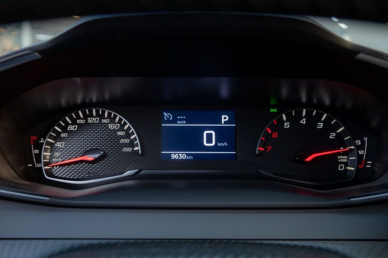 Peugeot 2008 2008 Peugeot 2008 2025 GCC specs for 967.00 AED monthly