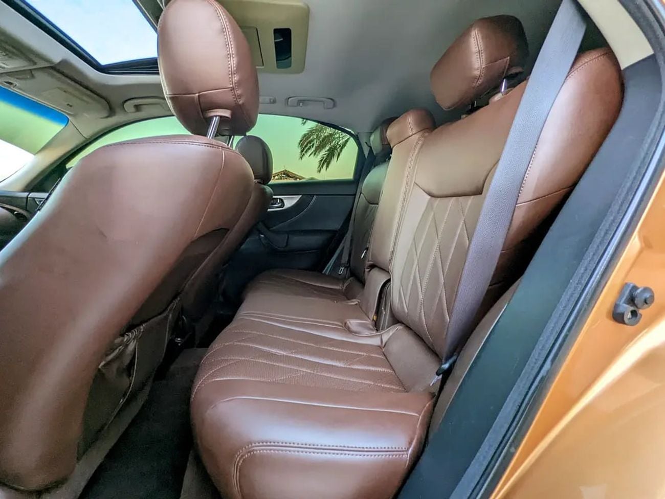 إنفينيتي FX50 Sport GCC Specs Very Clean Agency Mint Condition V8 Premium Luxury SUV