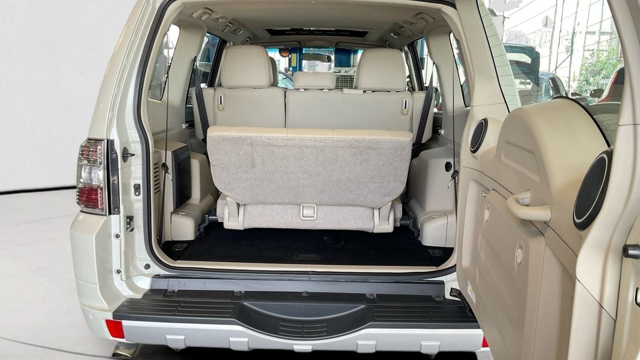 Mitsubishi Pajero GLS Highline 3.8L (274 HP) GLS Highline | Guaranteed Warranty | 0 Down Payment