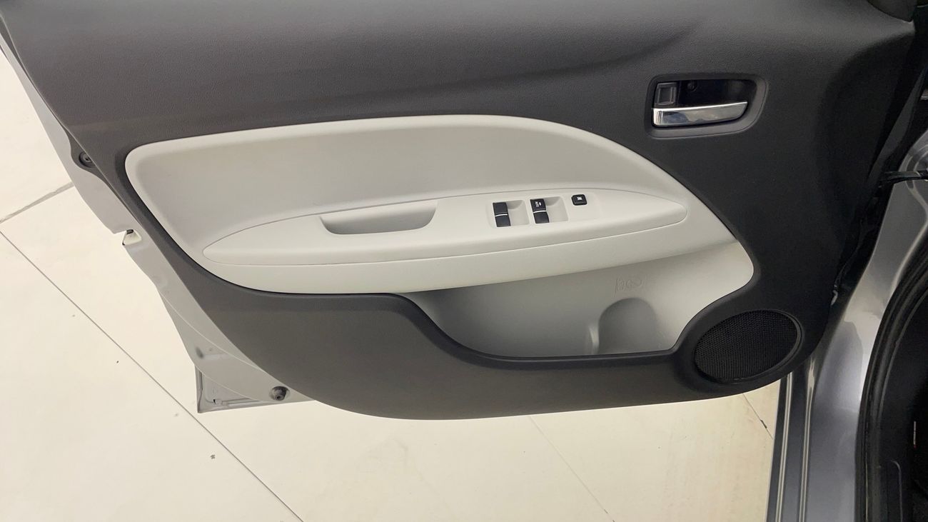 ميتسوبيشي اتراج GLX HIGHLINE 1.2 | بدون دفعة مقدمة | اختبار القيادة في المنزل