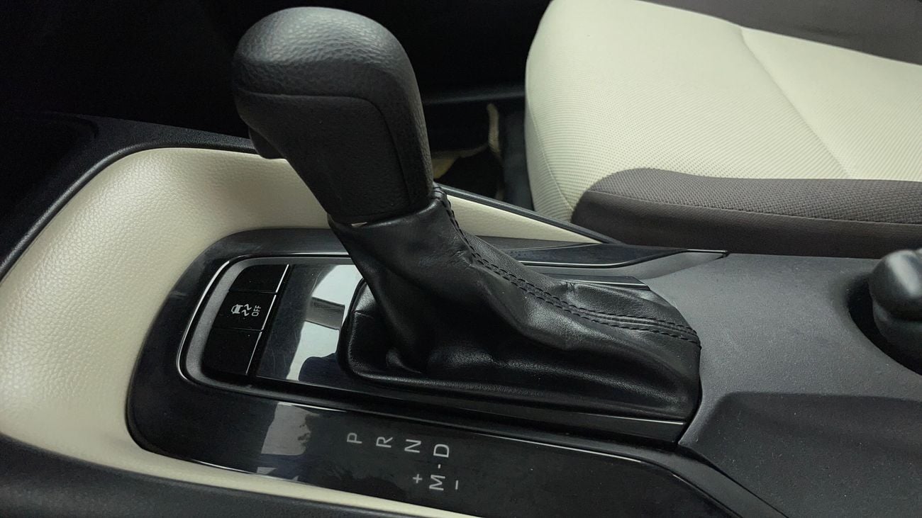 تويوتا كورولا XLI 1.6 | بدون دفعة مقدمة | اختبار قيادة مجاني للمنزل