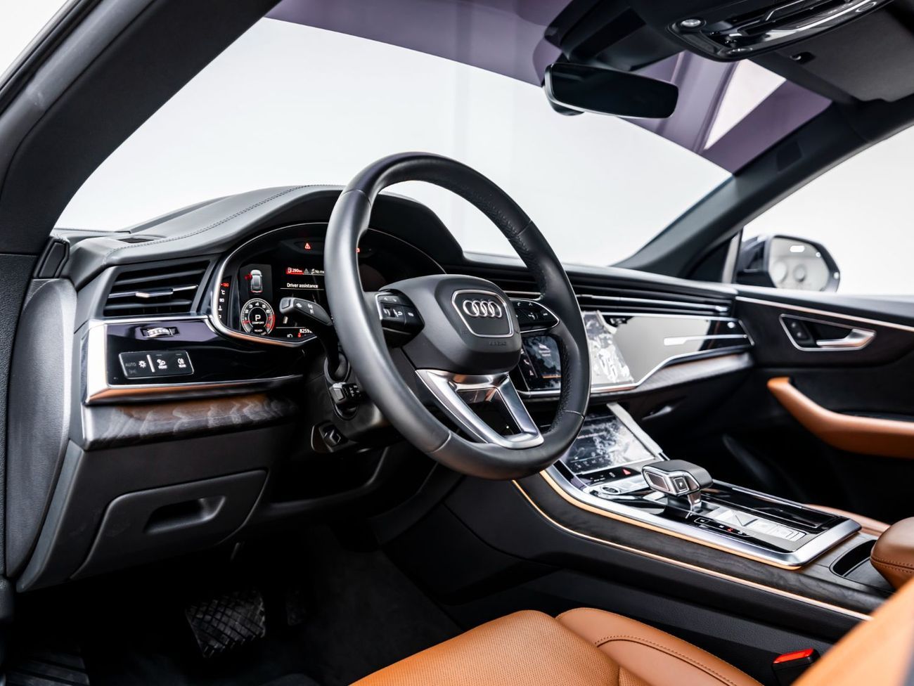 Audi Q8 55 TFSI quattro 3.0L 2021 Audi Q8 55 TFSI, 2026 Audi Warranty + Service Contract, Low KMs, GCC