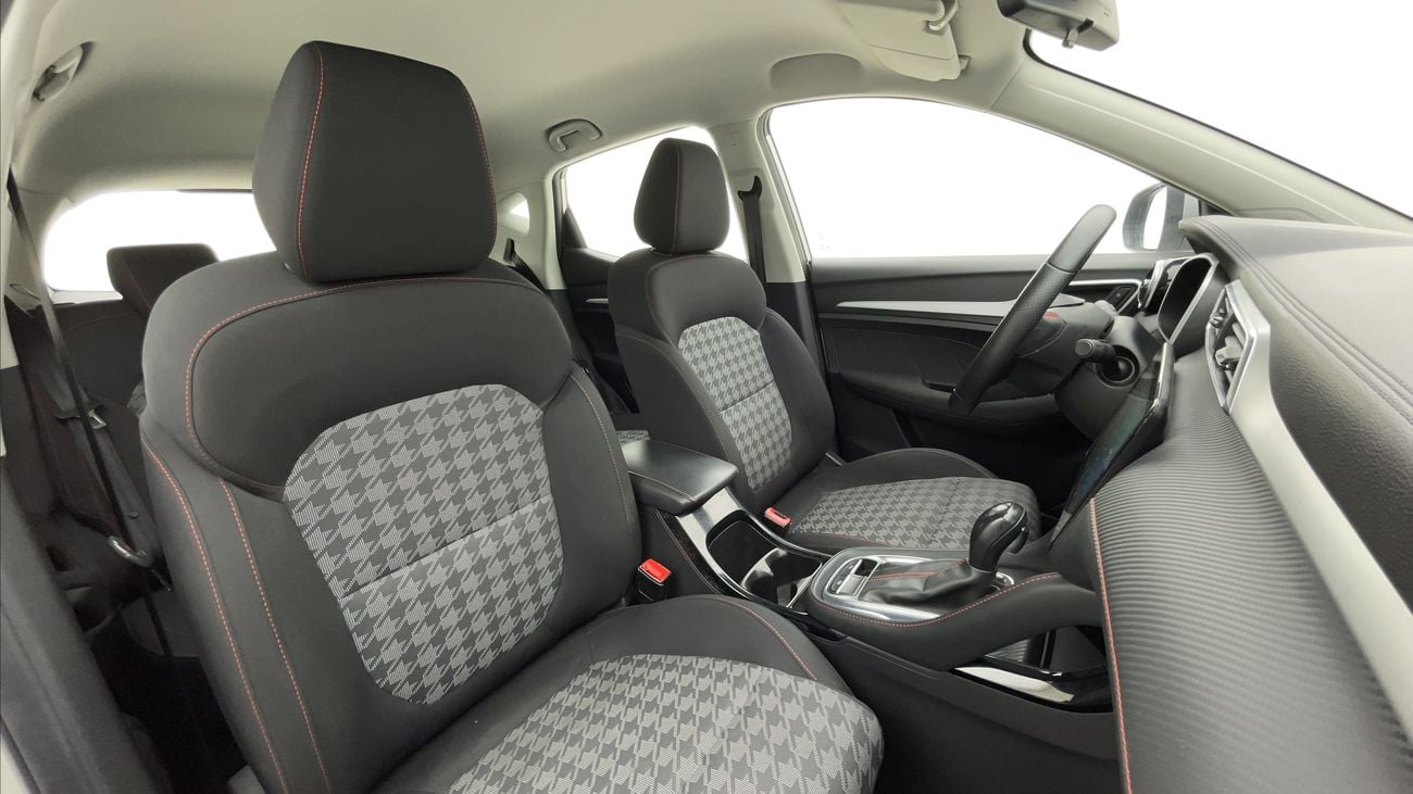 أم جي ZS STD 1.5 | بدون دفعة مقدمة | اختبار القيادة في المنزل