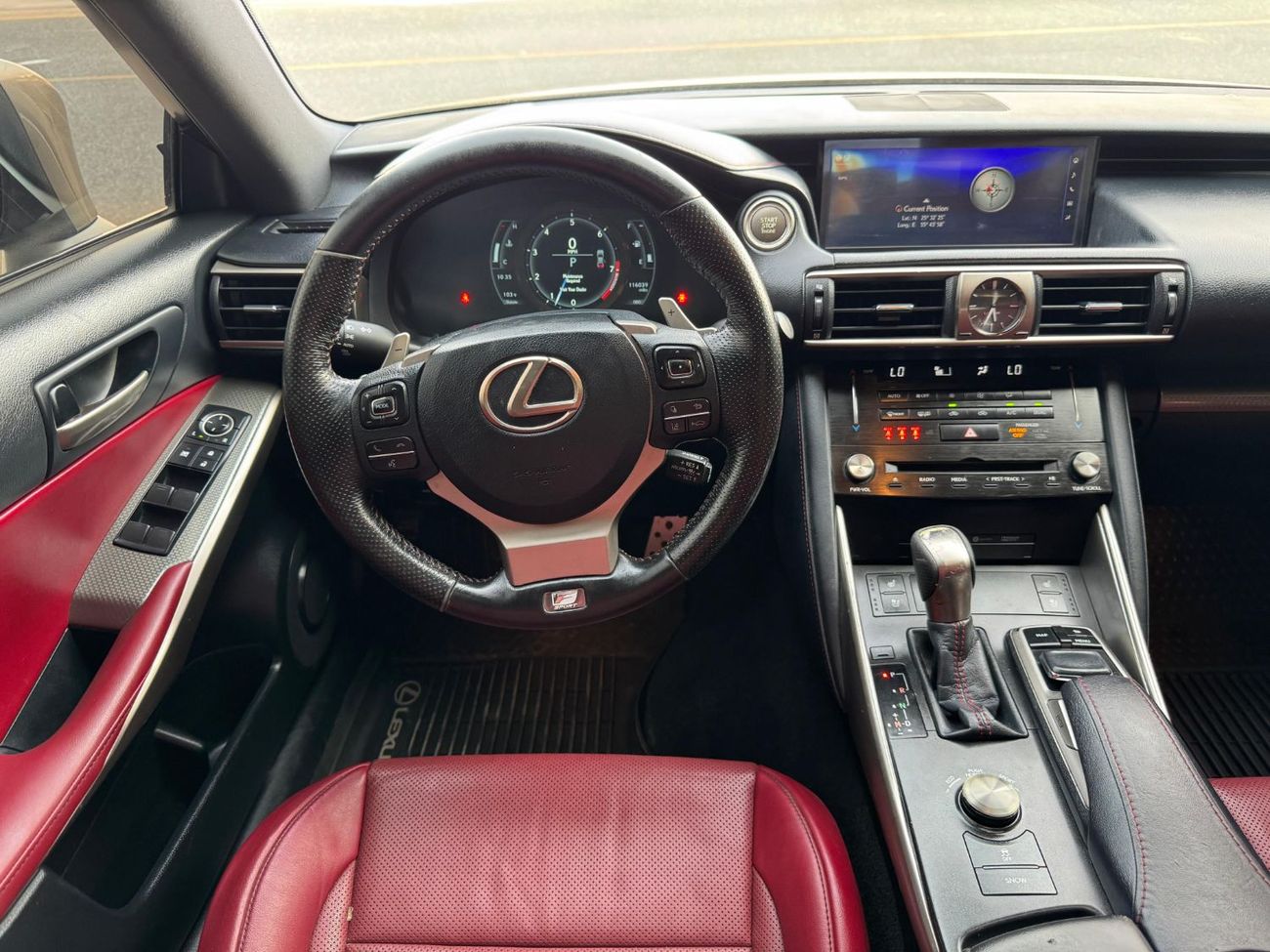 Lexus IS350 F Sport 3.5L (312 HP) F-SPORT / 3.5L V6 / ELECTRONIC CLUSTER / RADAR / COOLING SEATS / BLIND SPOTS /