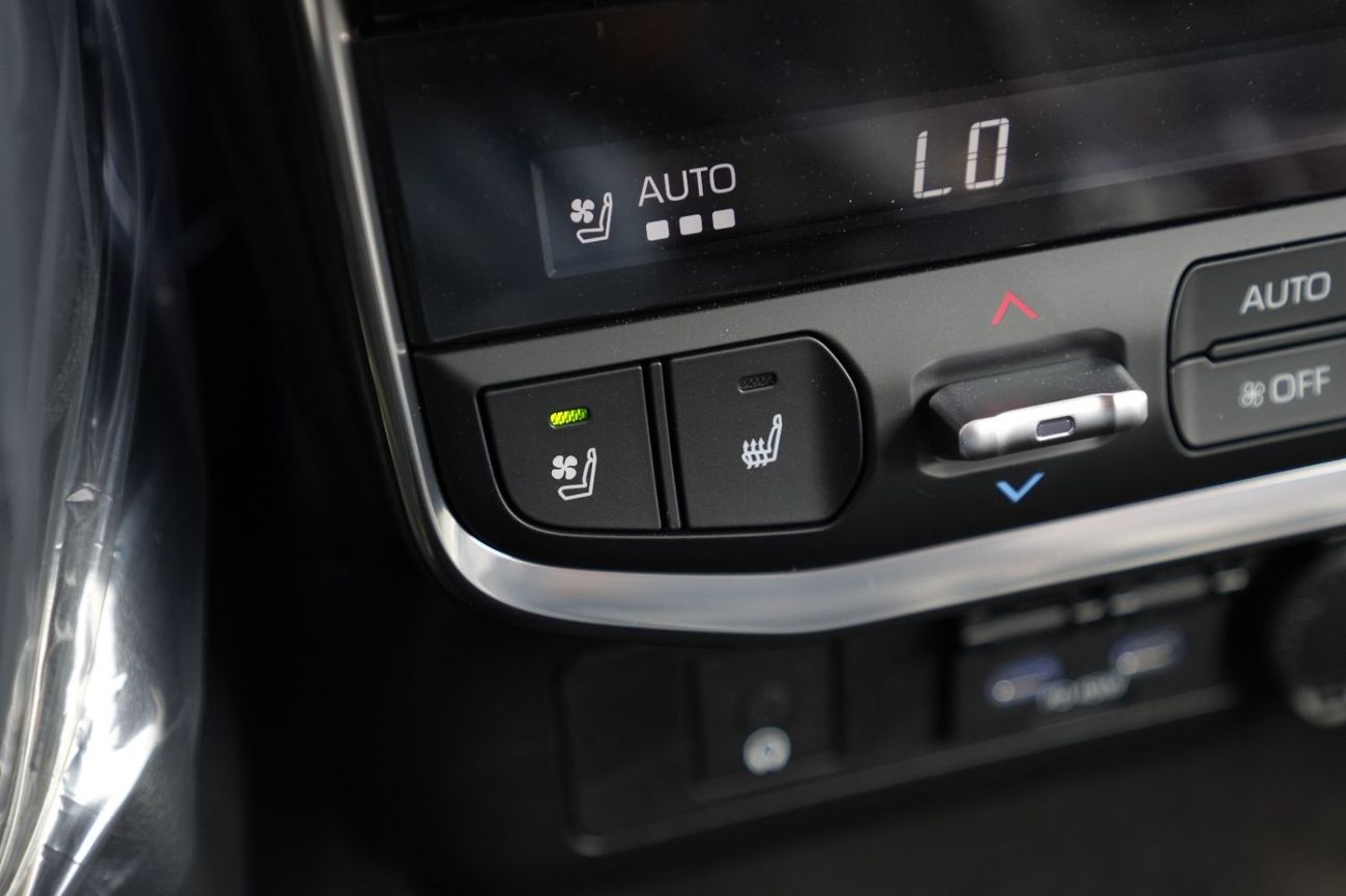 تويوتا لاند كروزر VXR 3.5