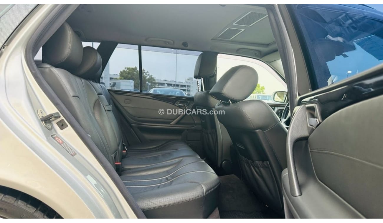 Mercedes-Benz E 55 AMG