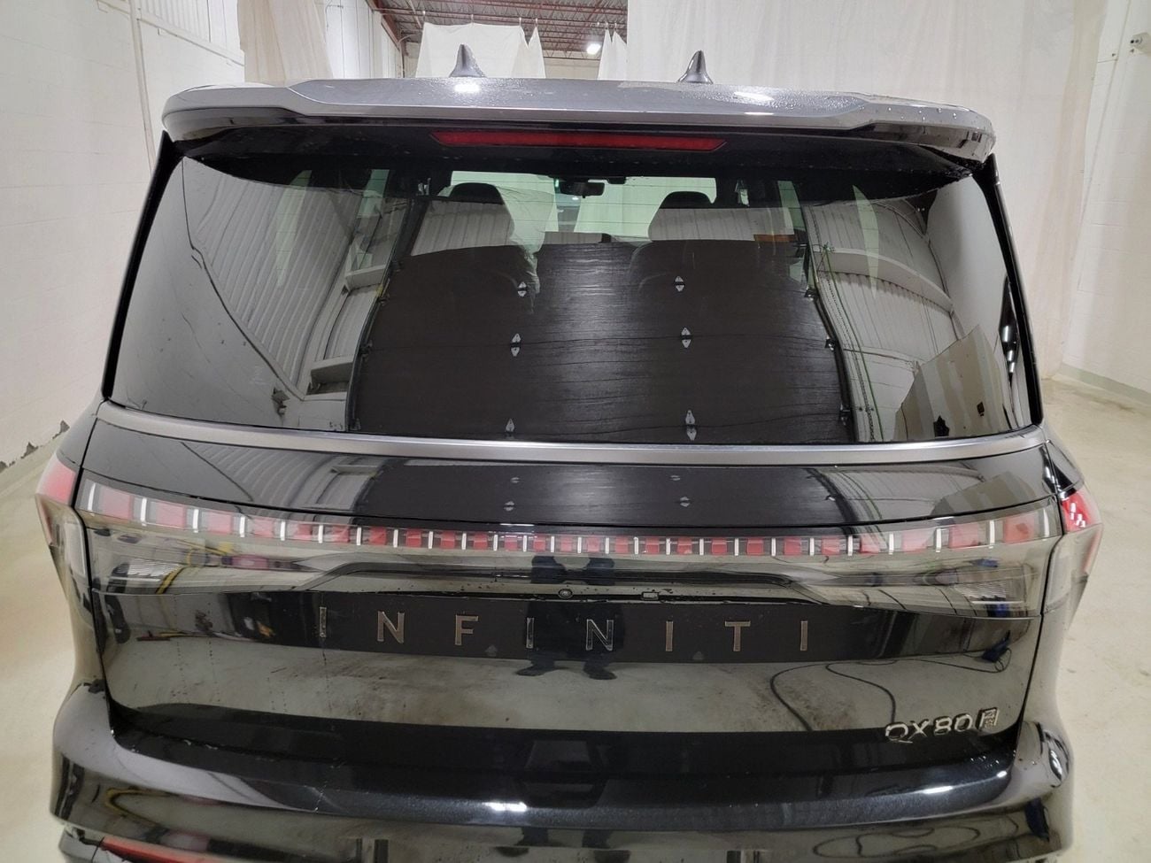 Infiniti QX80  Captain Chairs 3.5L