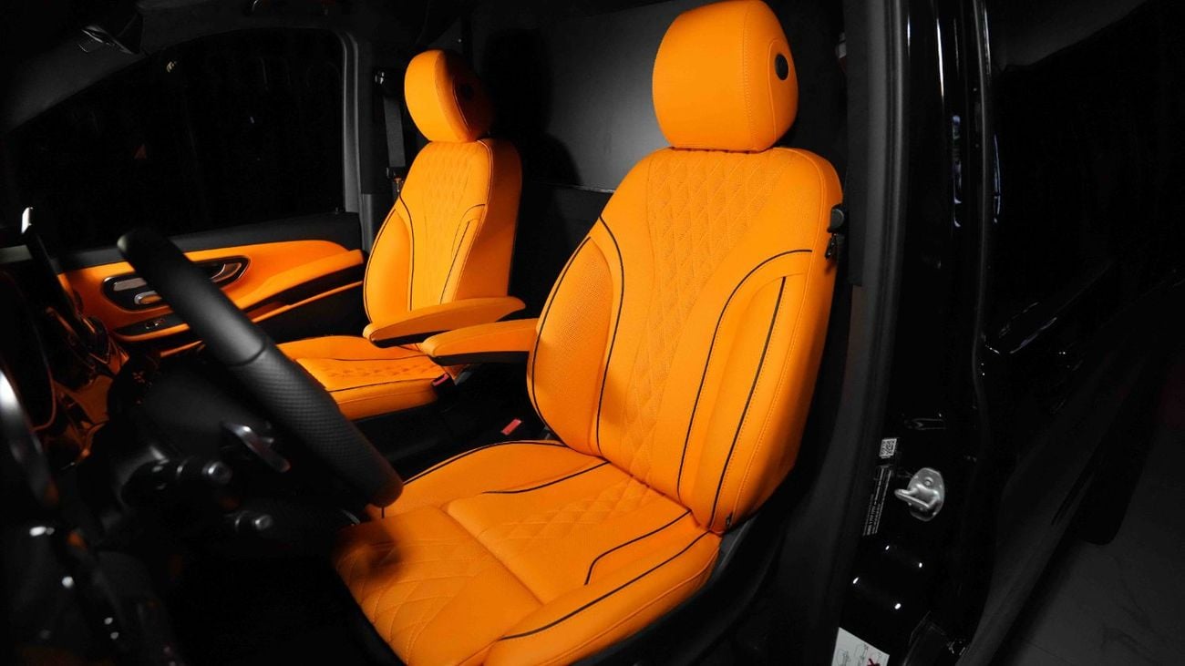 مرسيدس بنز V 250 | LIMITED OFFER | V CLASS LONG WHEELBASE | MAYBACH KIT | IMMACULATE CONDITION