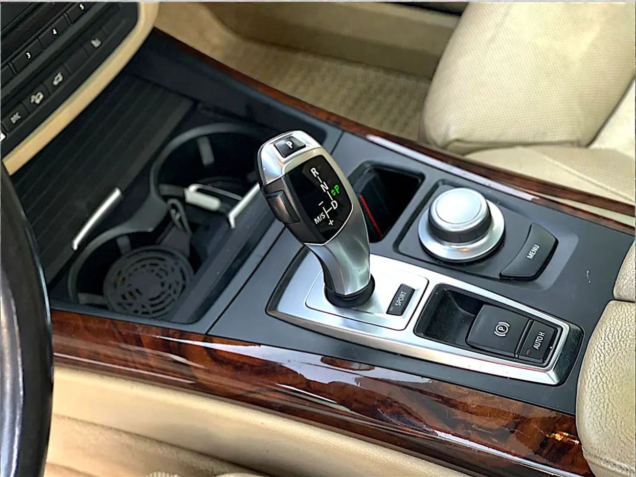 بي أم دبليو X5 | | X-DRIVE | 48I-M-KIT | 4.8L V8 | | GCC