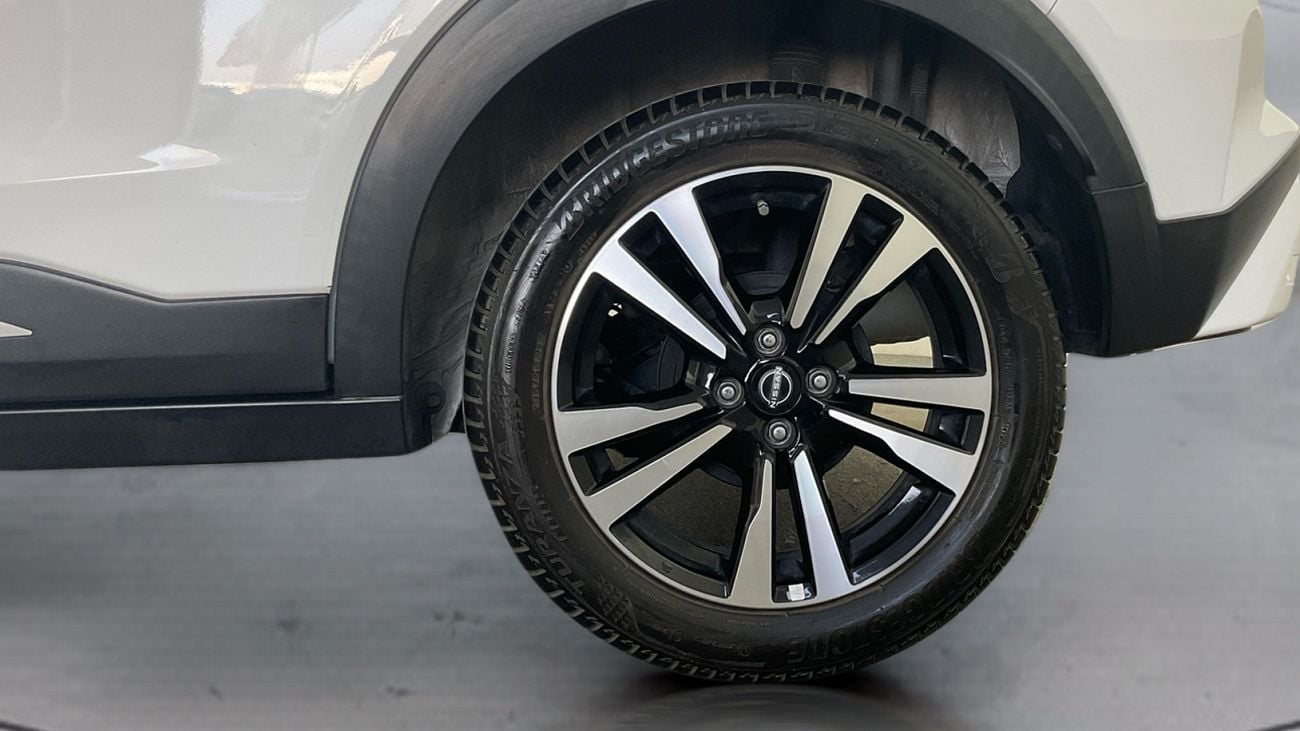 Nissan Kicks SV | Guaranteed Warranty | 0 Down Payment