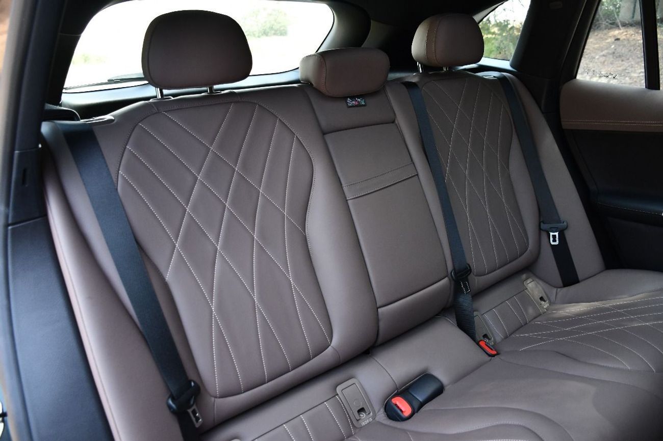 Mercedes-Benz EQE 500 MERCEDES BENZ EQE 500 2023 LOW KM GCC