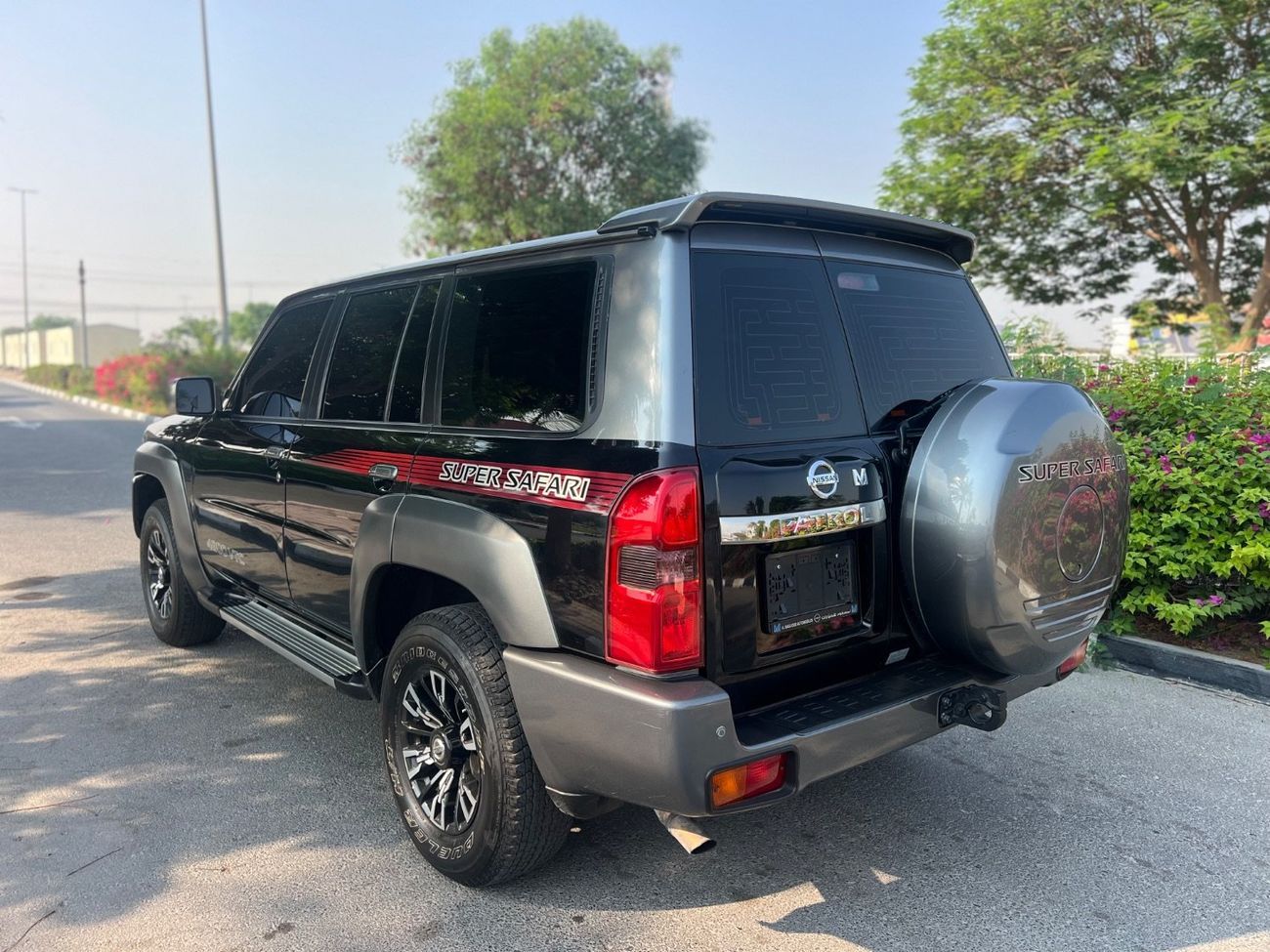 نيسان باترول سوبر سفاري